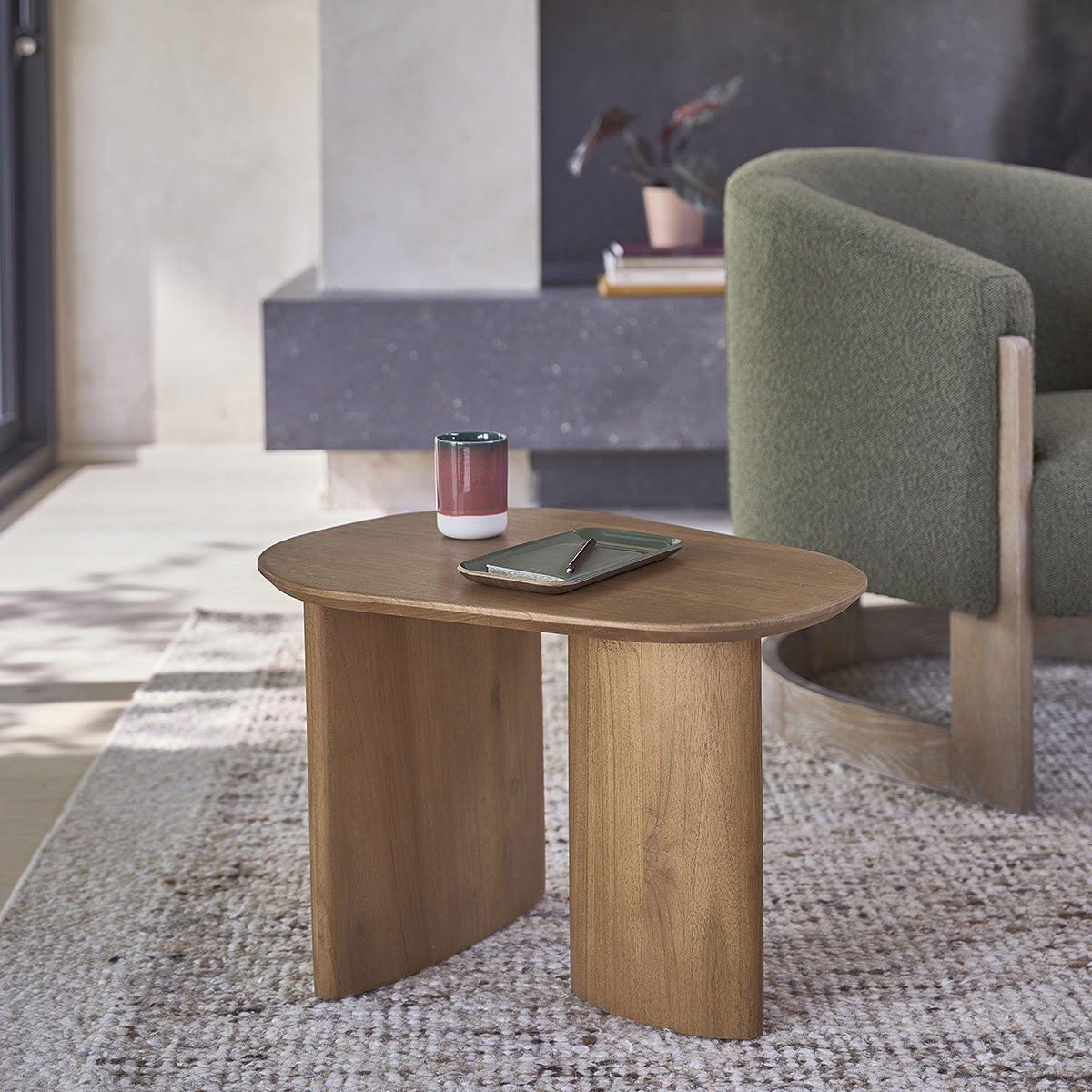 TAA0001-table_dappoint_en_teck_massif_organique-01.jpg