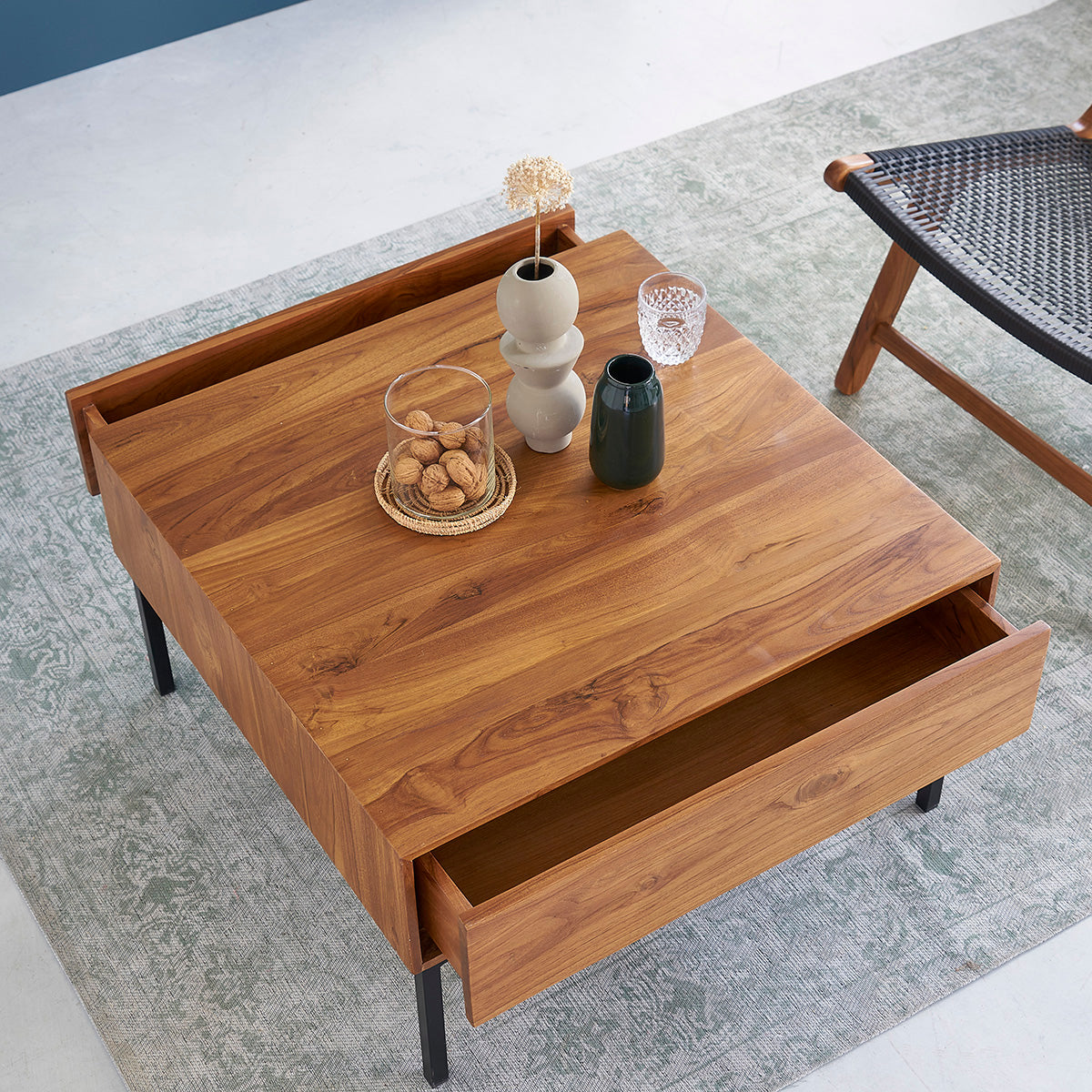LINA - Table basse en teck massif et métal 70 cm