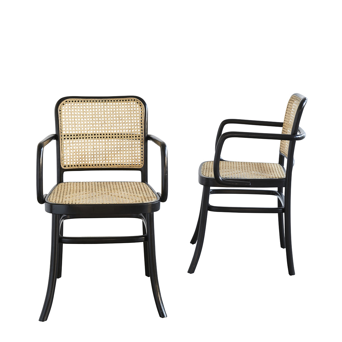 ARON - Lot de 2 chaises avec accoudoirs en acajou massif et cannage