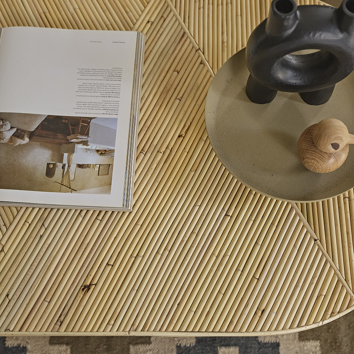 ALMA - Table basse en canne de rotin 120 cm