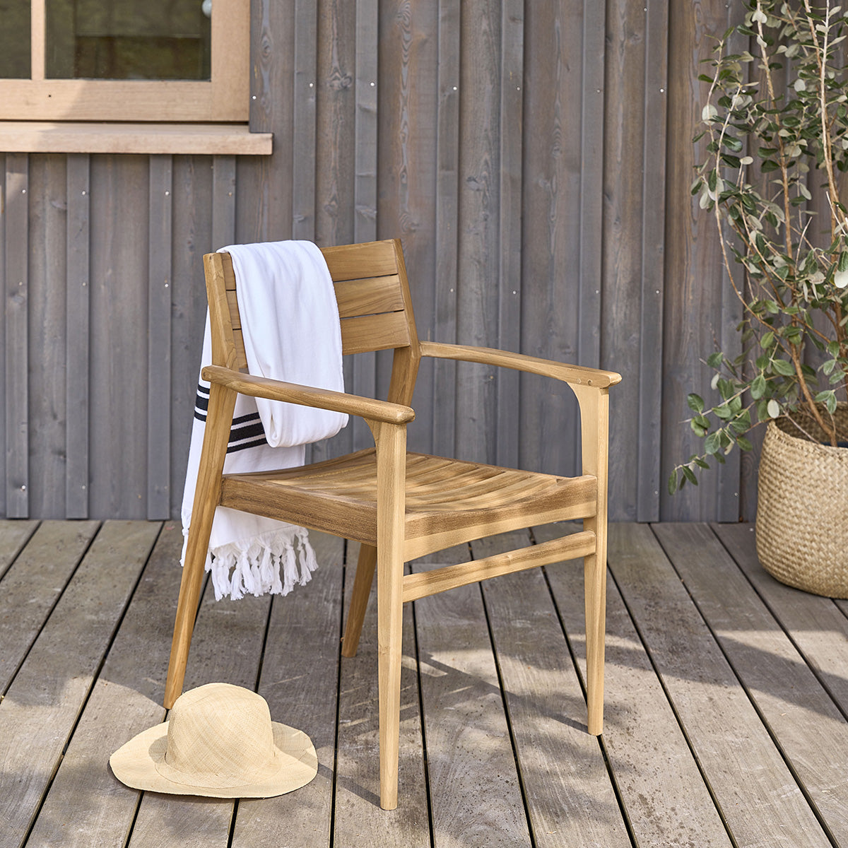 APRIL - Fauteuil de jardin en teck massif