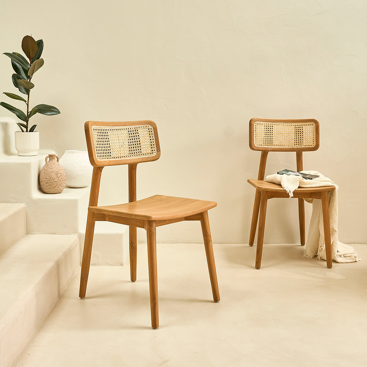 SIXTINE - Chaise en teck massif et cannage