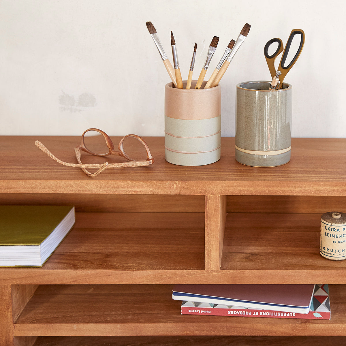 ISAURE - Bureau en teck massif 110 cm