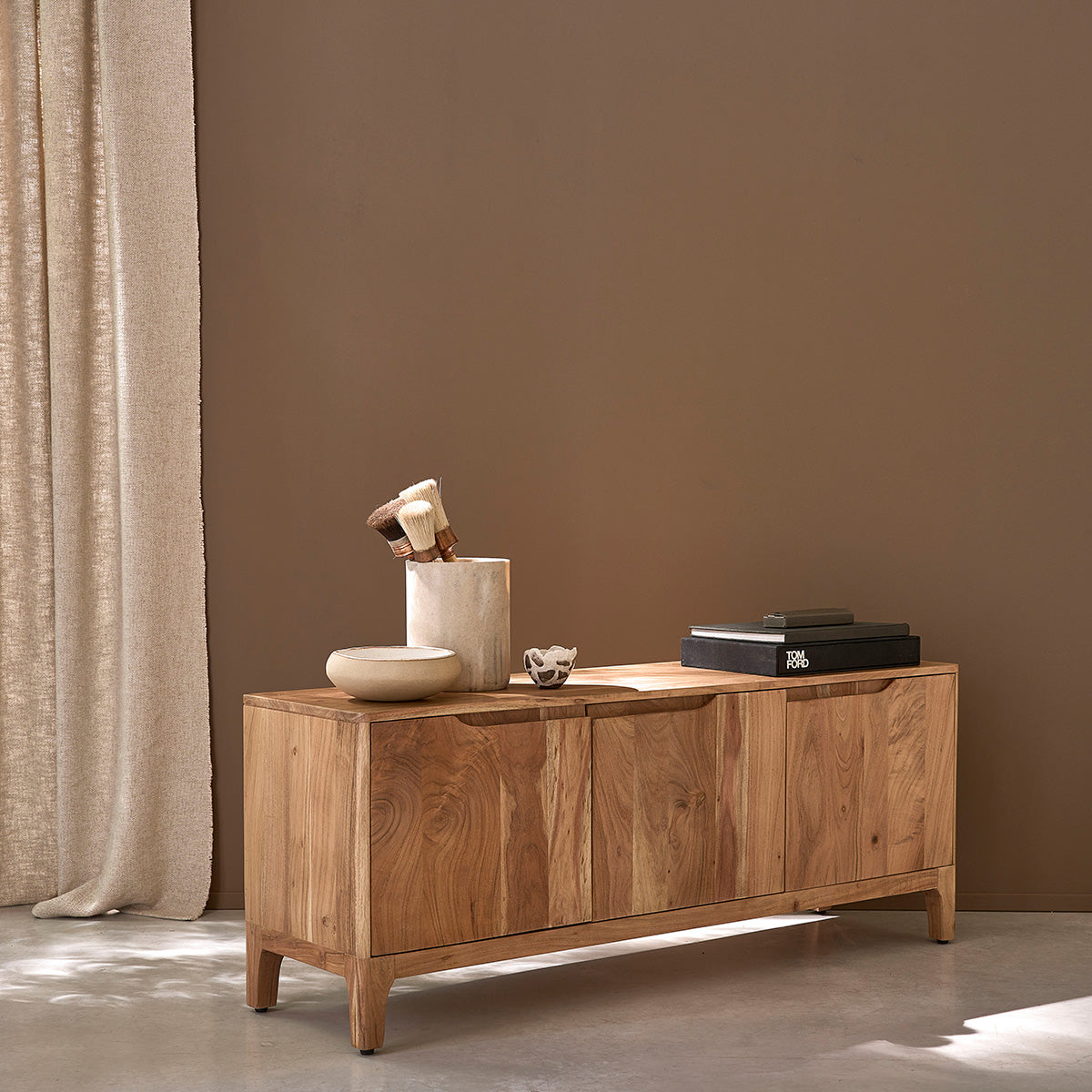 SAMSO - Meuble TV en acacia massif 140 cm