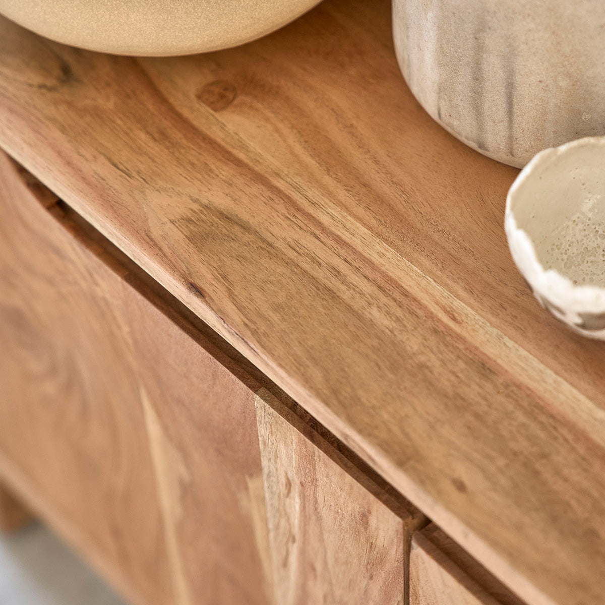 SAMSO - Meuble TV en acacia massif 140 cm