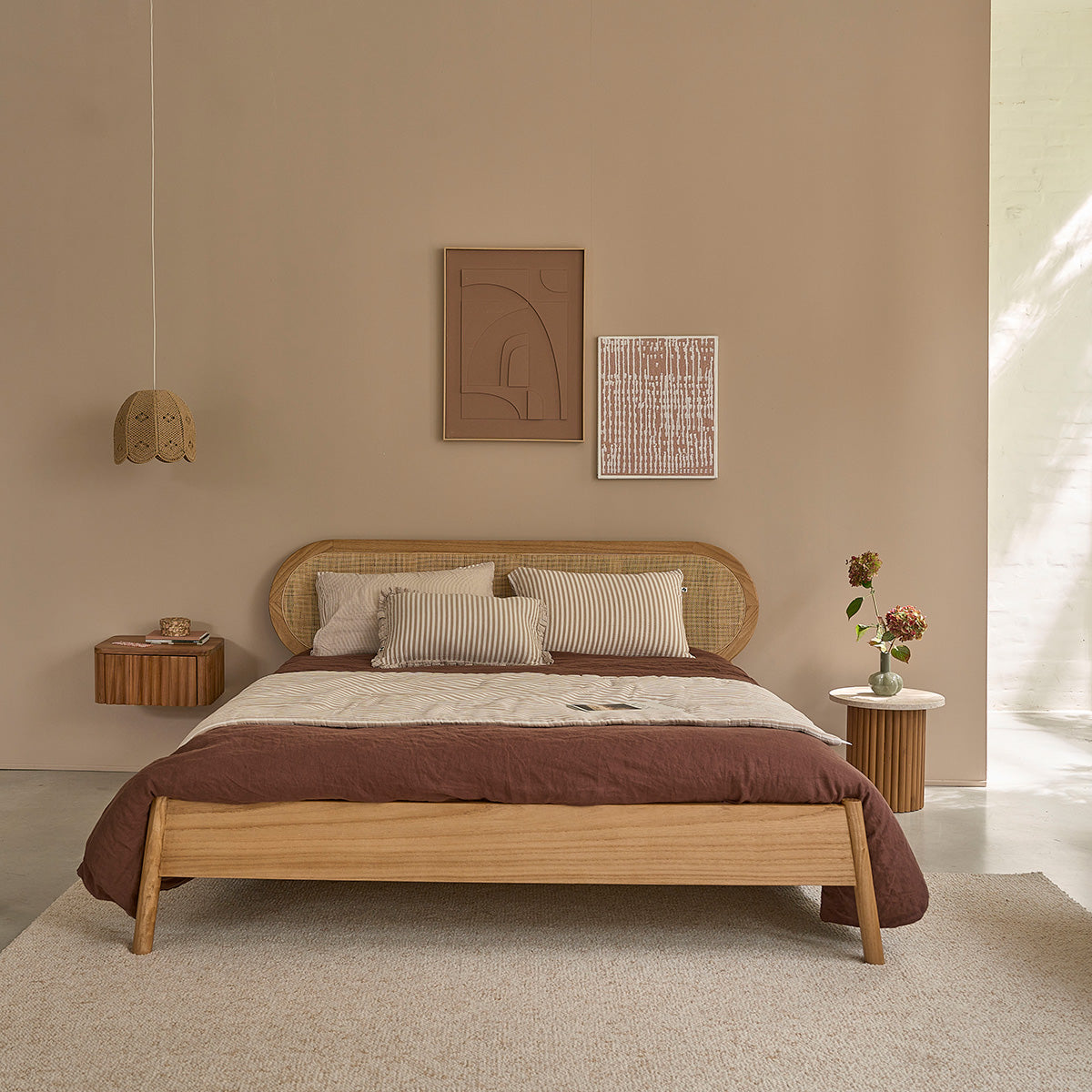 LIT0003-lit_en_bois_de_mindi_et_cannage_160_cm-01.jpg