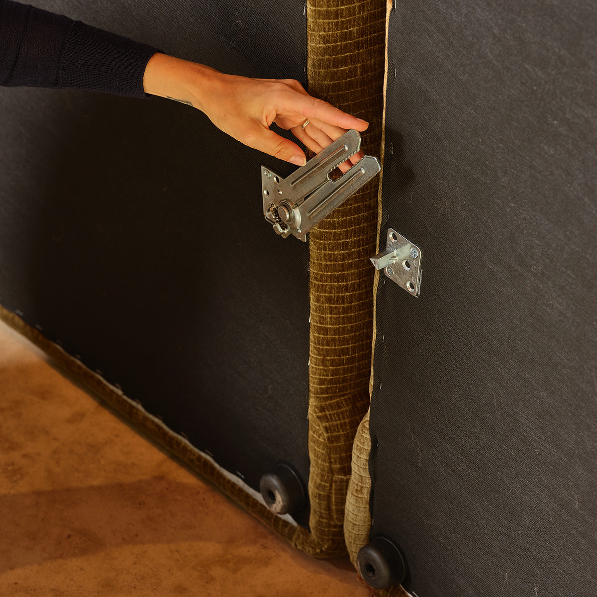 PABLO - Canapé modulable 4 places en velours bronze