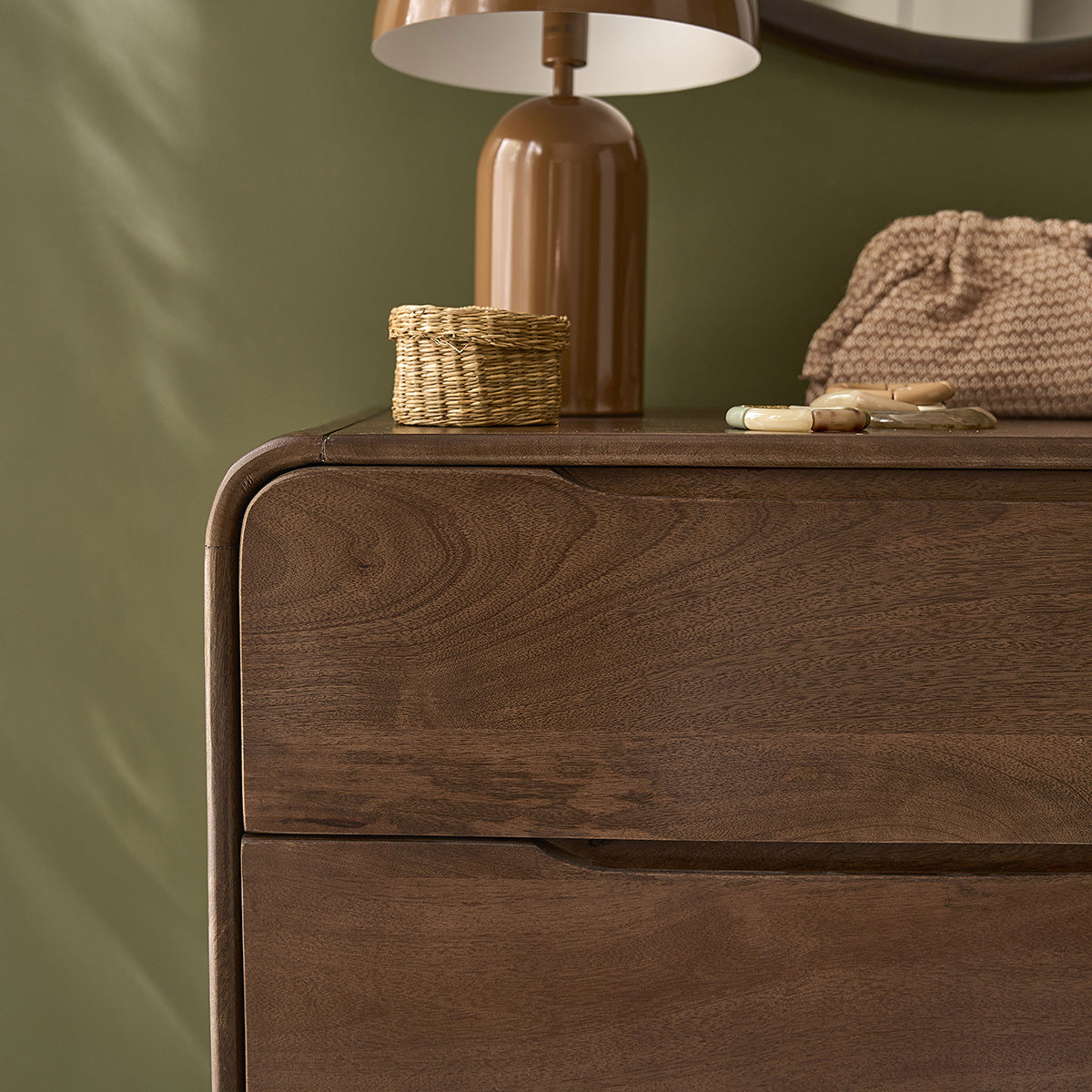 COM0014-commode_en_manguier_massif_70_cm-06.jpg