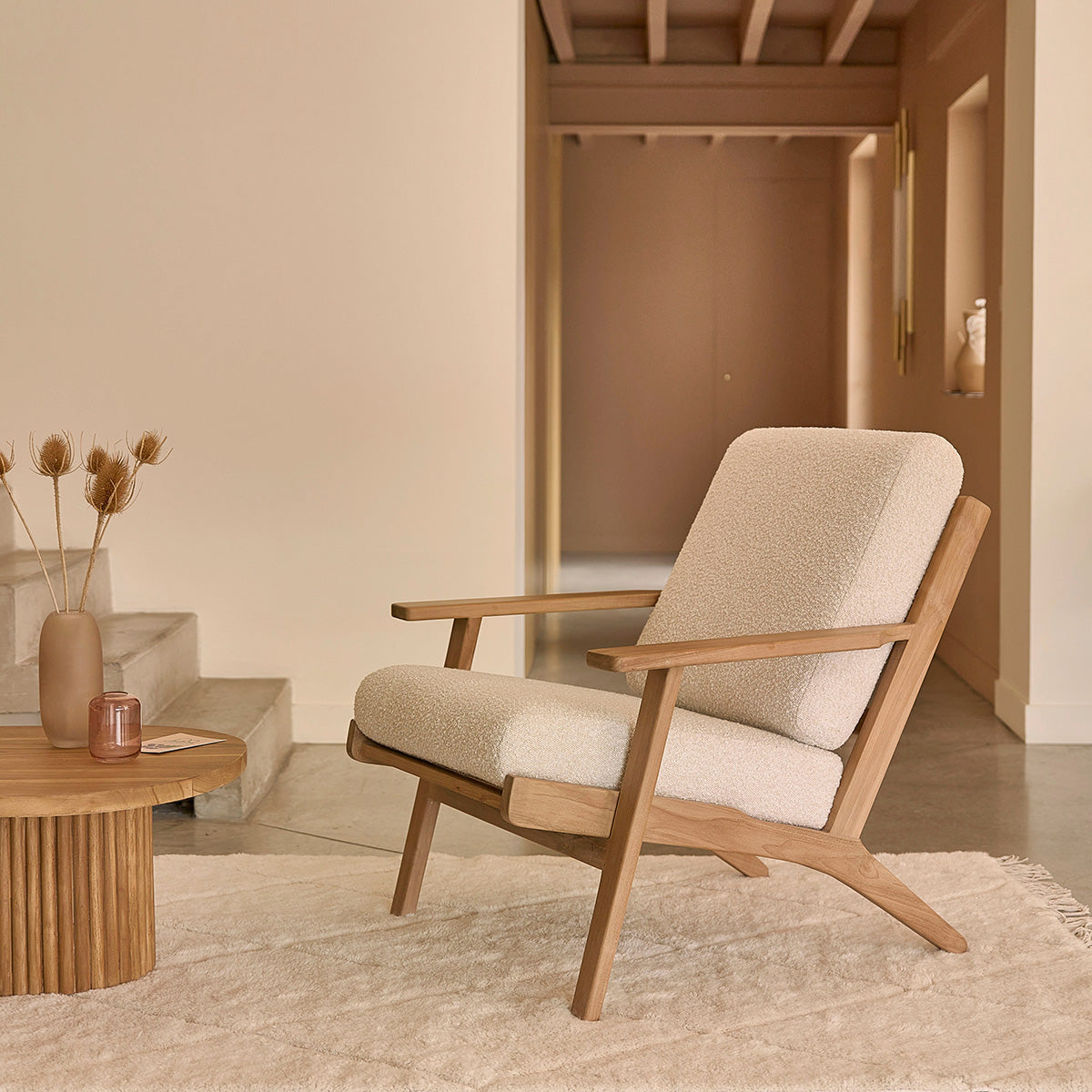 SERENE - Fauteuil en teck massif et tissu bouclette
