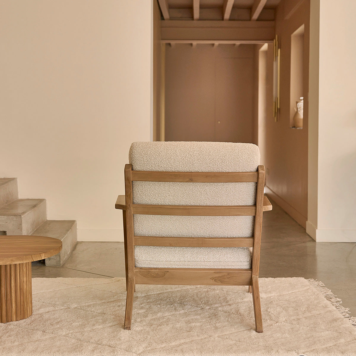 SERENE - Fauteuil en teck massif et tissu bouclette