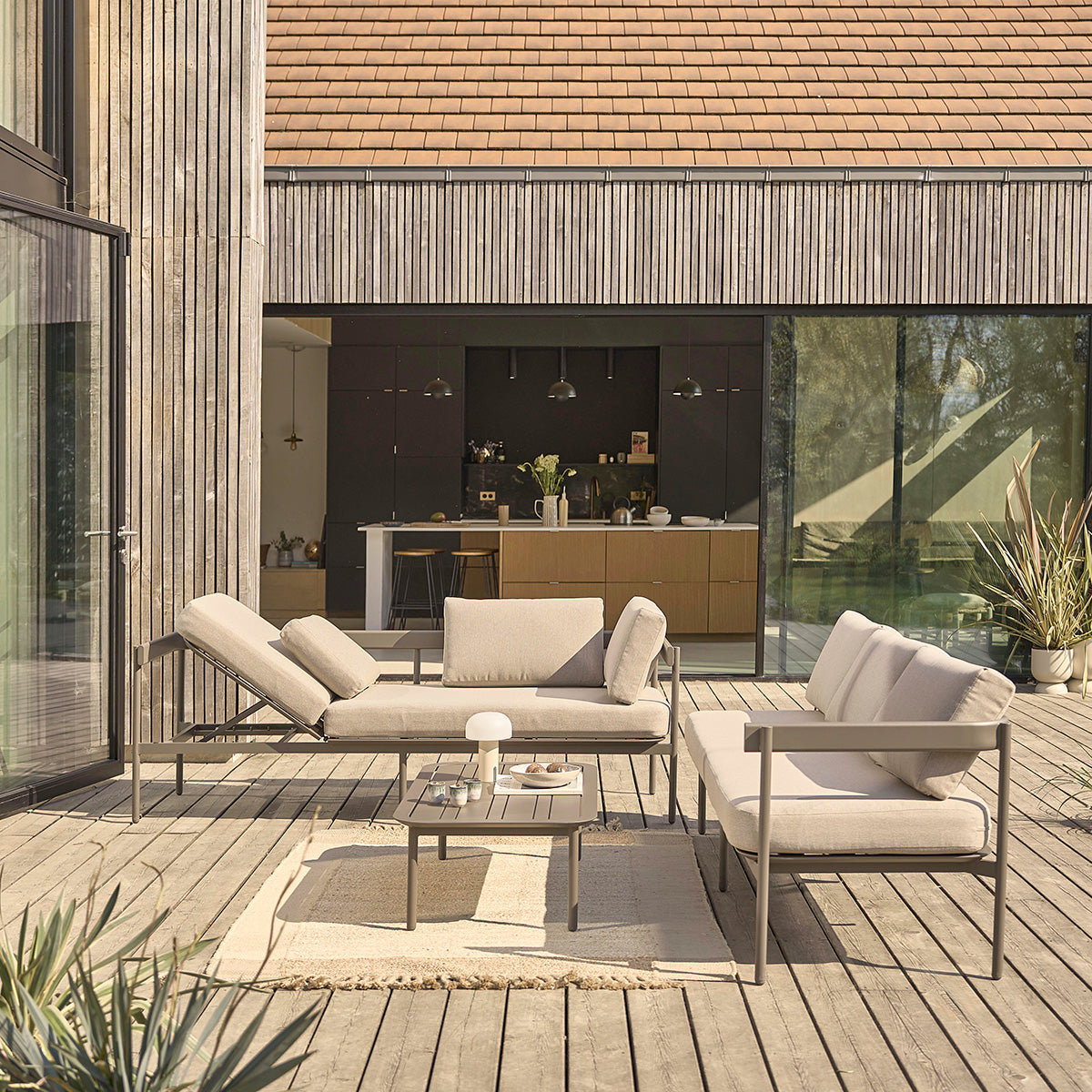 ALVAR - Salon de jardin bas en aluminium