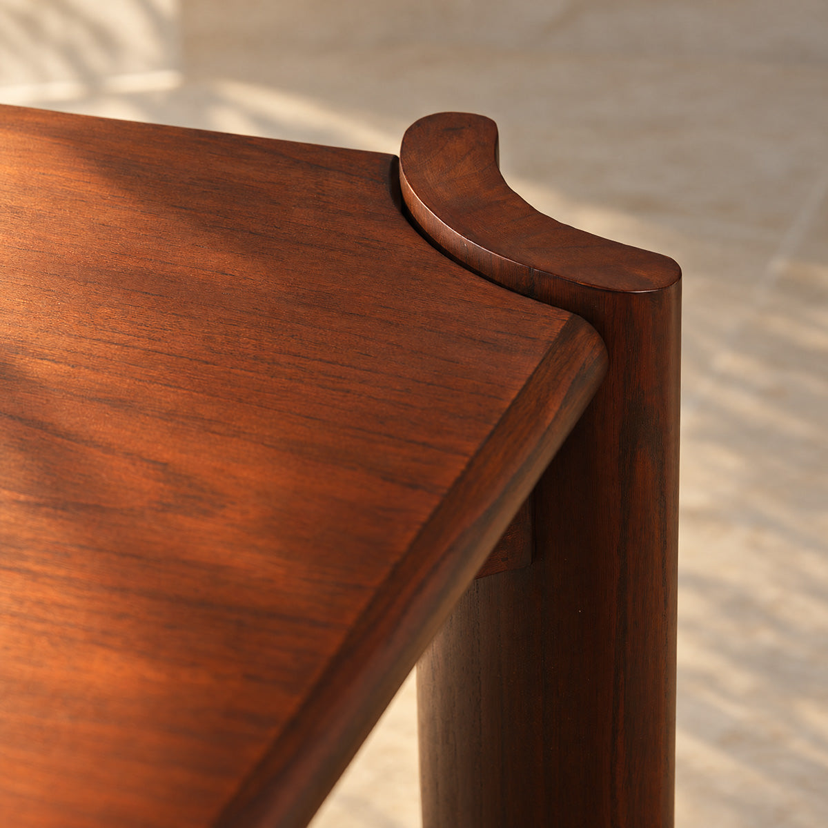 ALVAR - Table en mindi 8 pers.